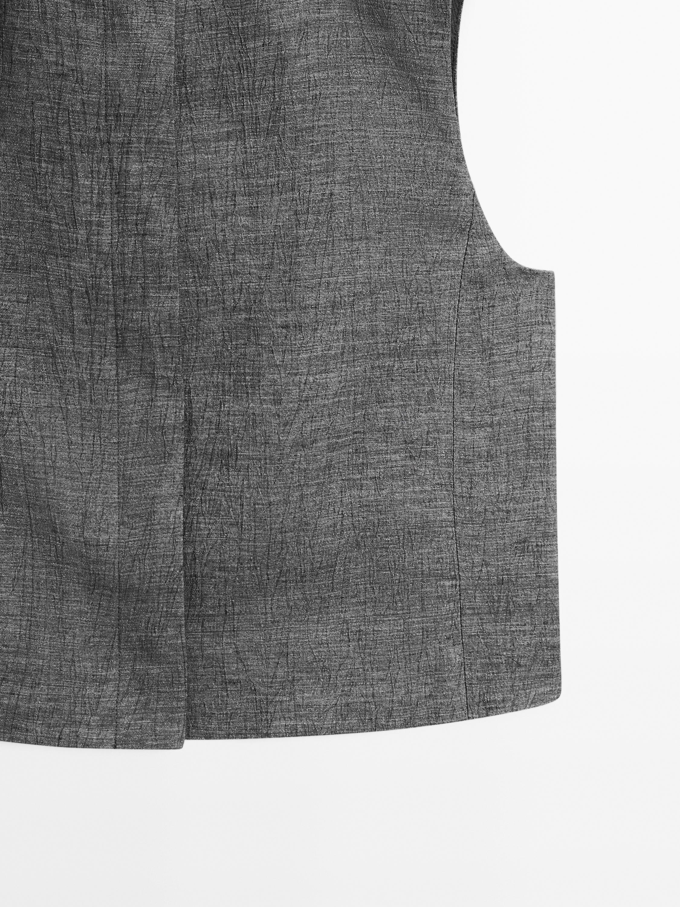 Short linen blend waistcoat